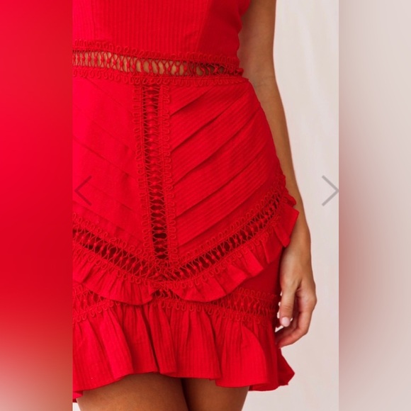 Selfie Leslie Dress - Picture 2 of 4